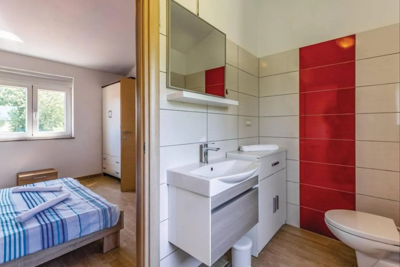 Villas Paliska With Pool For Max 8 Pax In Jasenovica Porec  Jasenovica (Istria)