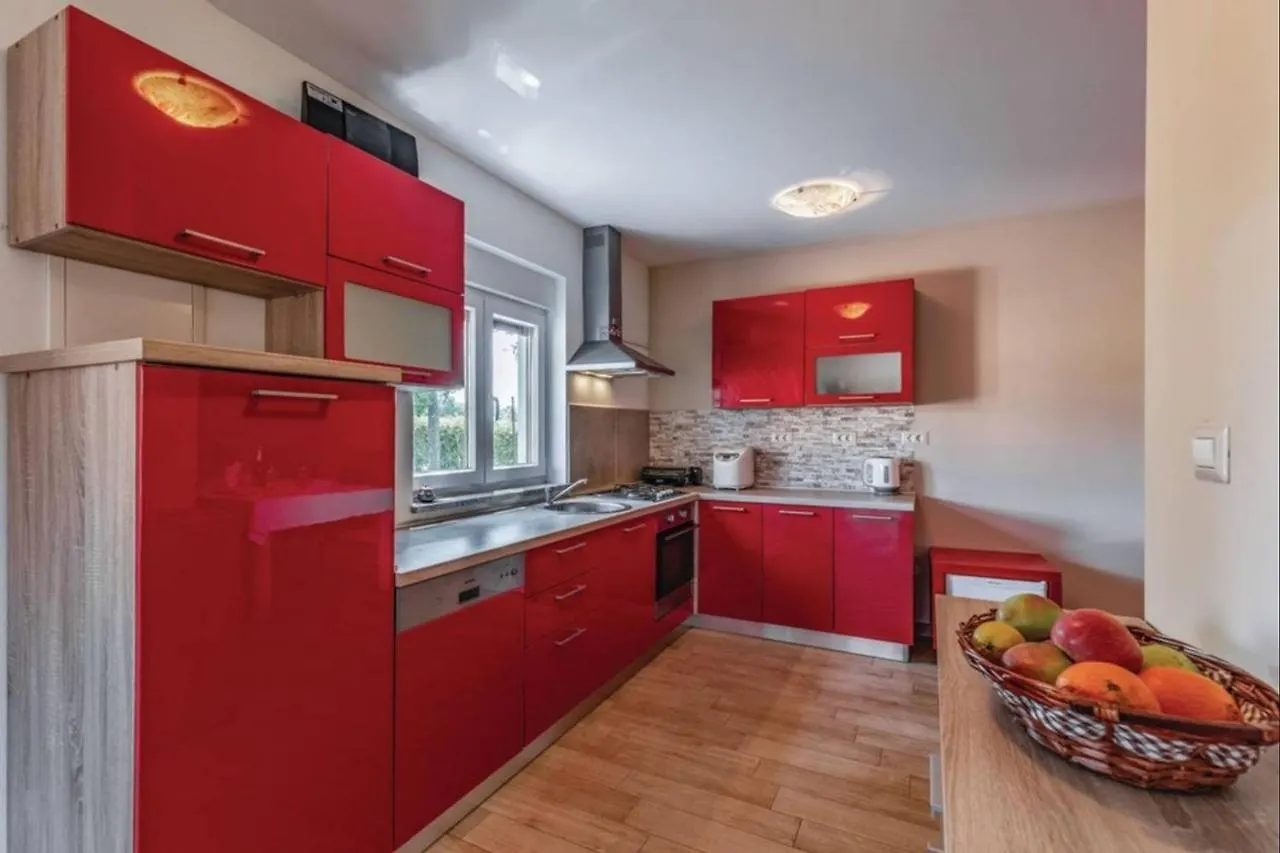 Villas Paliska With Pool For Max 8 Pax In Jasenovica Porec