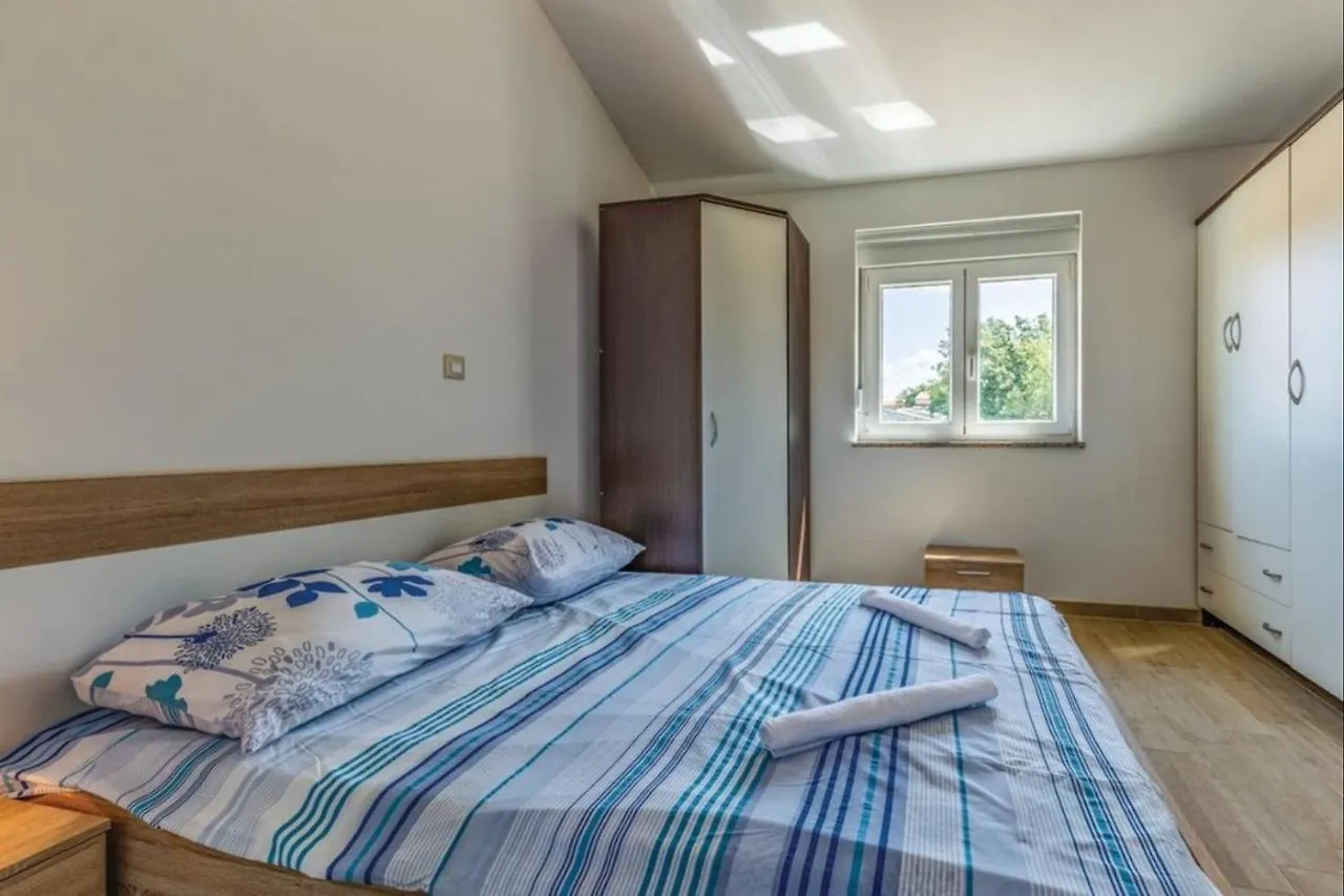 Villas Paliska With Pool For Max 8 Pax In Jasenovica Porec