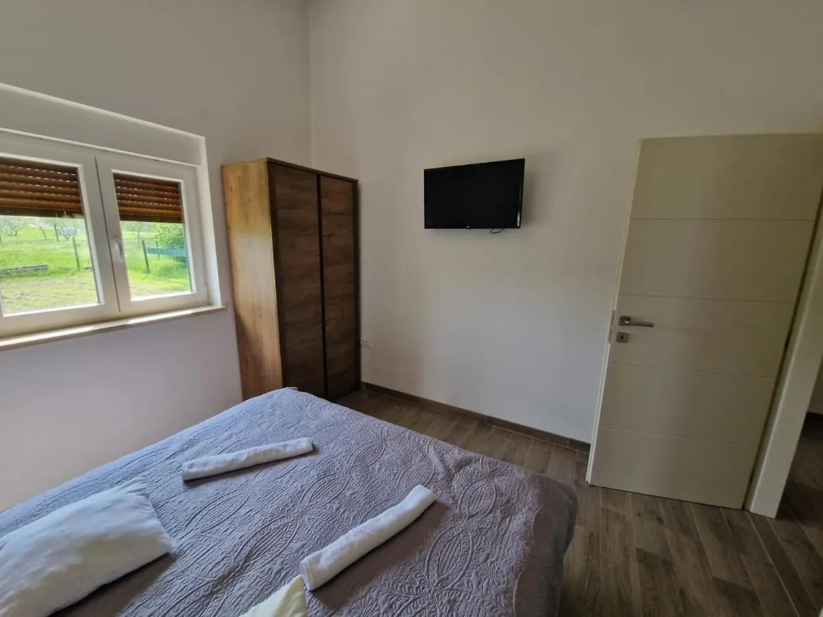 Villas Paliska With Pool For Max 8 Pax In Jasenovica Porec